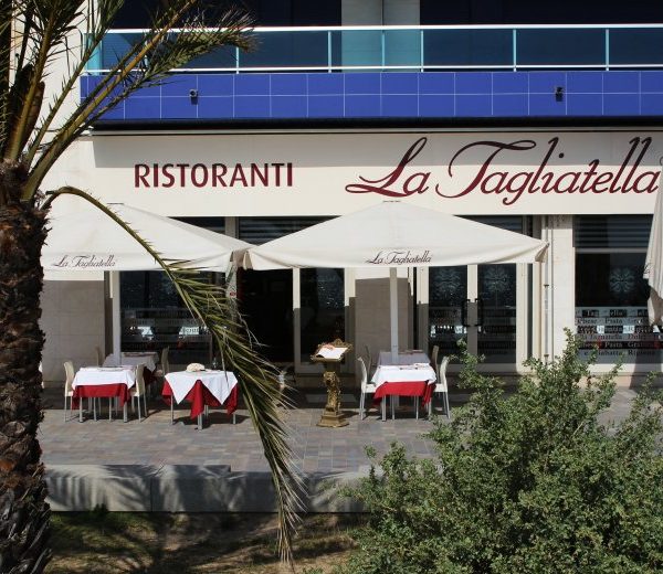 Vista de la terrassa del restaurant La Tagliatella