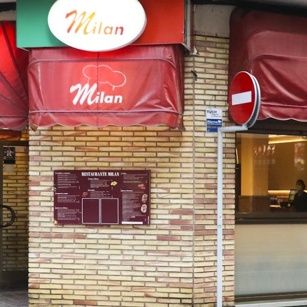 Façana del Restaurant Milan
