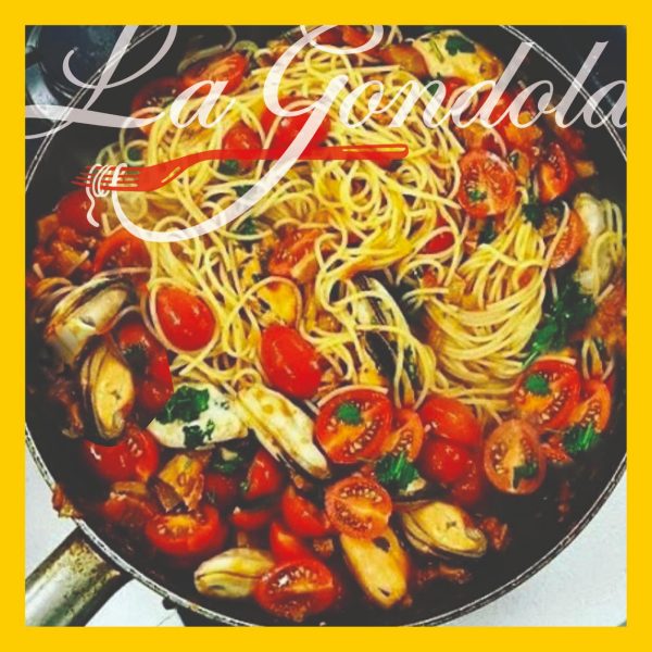Plat d'espaguetis Restaurant La Gondola
